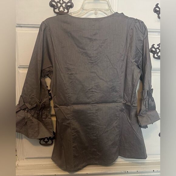 Handmade  Ruffled  Blouse - Picture 11 of 15